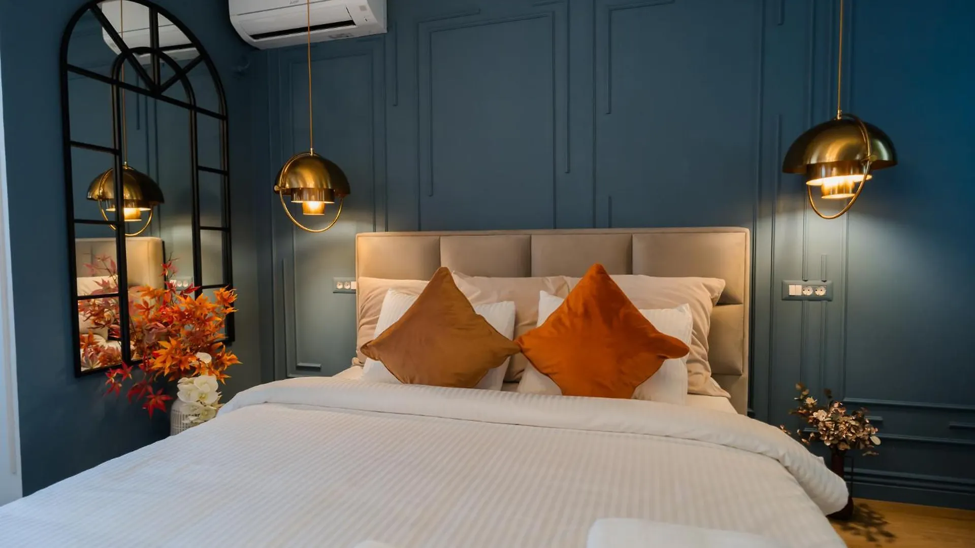 Apartment Opal Gem Studio In Old Town Bucharest