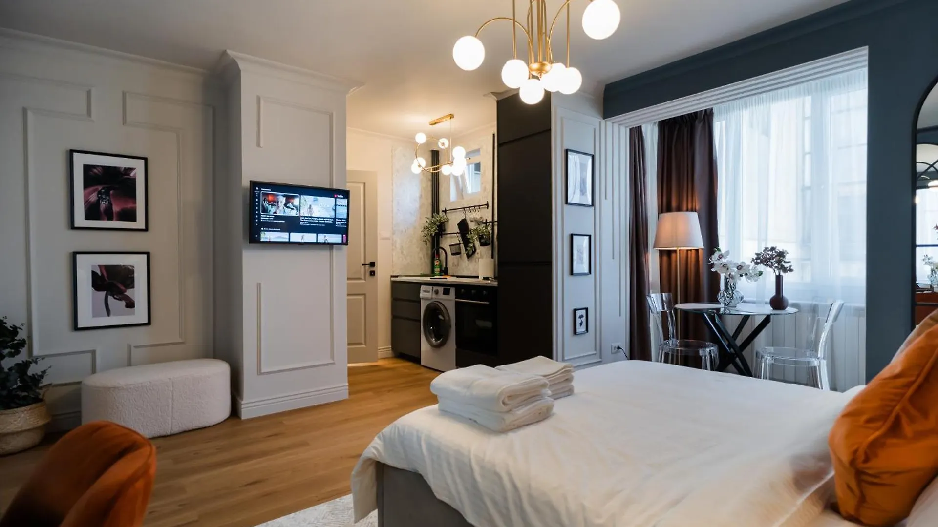 Apartment Opal Gem Studio In Old Town Bucharest